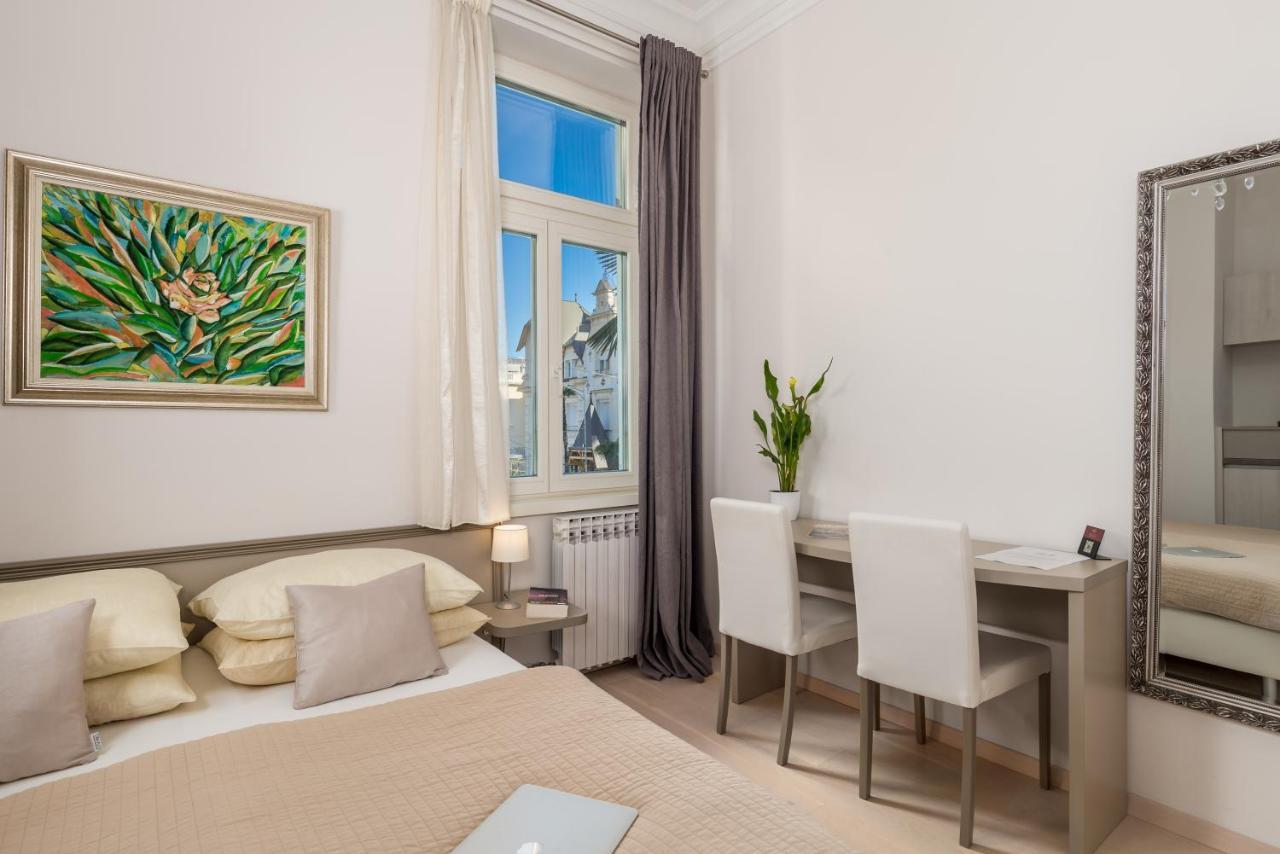Villa Sokol Apartments Opatija Center Екстериор снимка