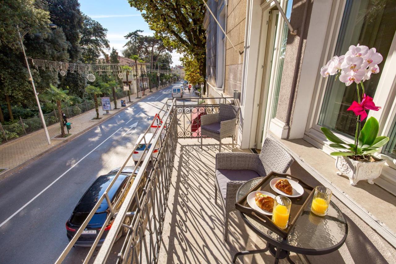 Villa Sokol Apartments Opatija Center Екстериор снимка