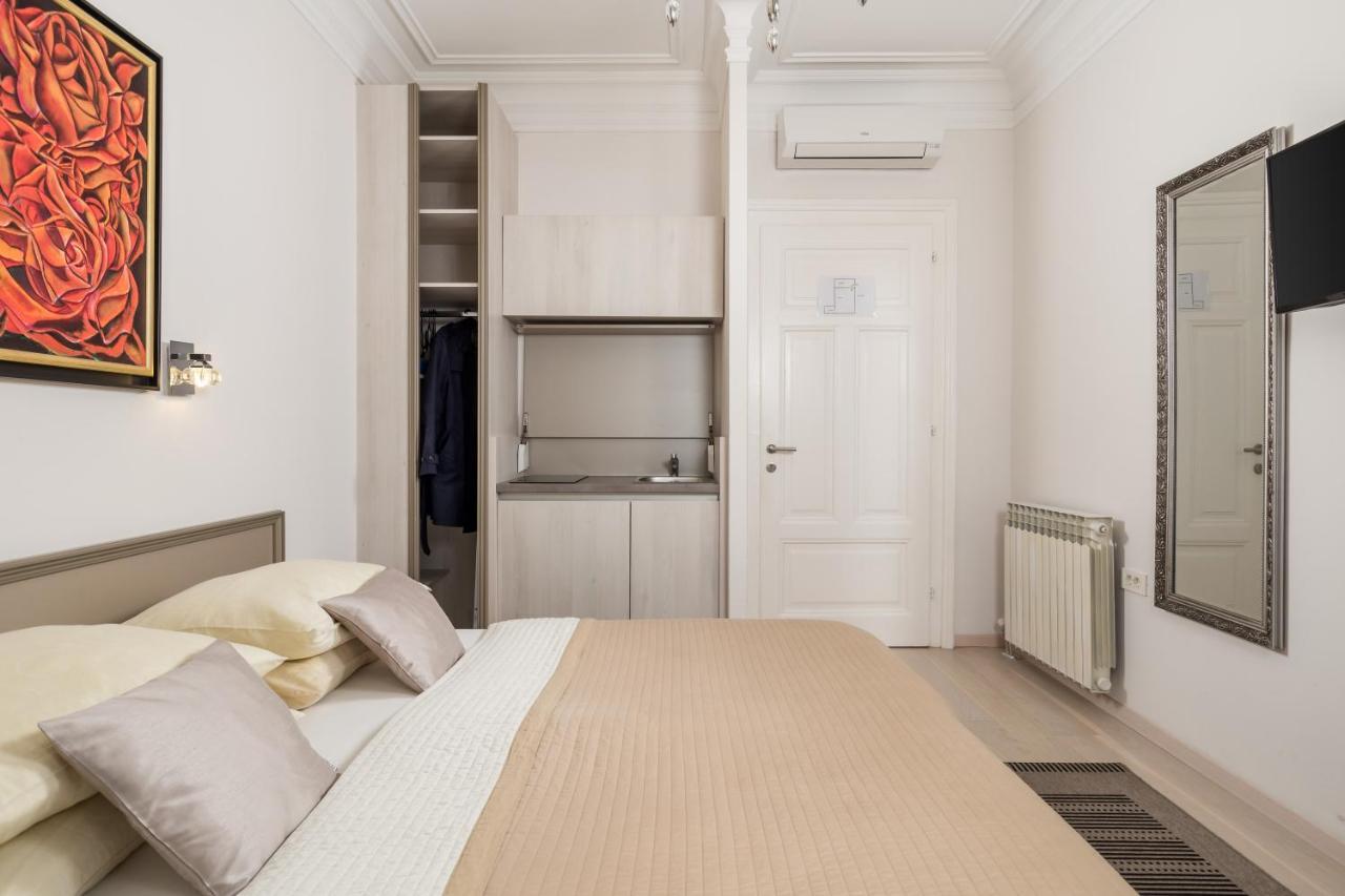 Villa Sokol Apartments Opatija Center Екстериор снимка