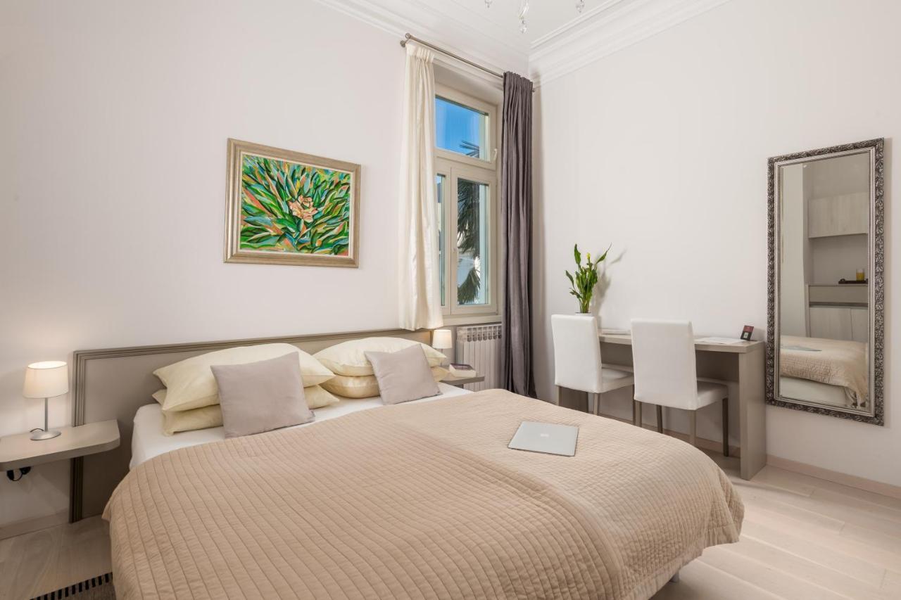 Villa Sokol Apartments Opatija Center Екстериор снимка