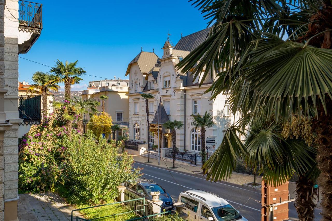 Villa Sokol Apartments Opatija Center Екстериор снимка